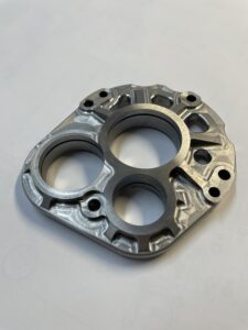 CNC-Frästeil aus Werkzeugstahl – komplexe Geometrie präzise umgesetzt